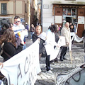 Alloggi di Pregiato, esplode la protesta in piazza