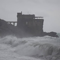 Ancora allerta meteo arancione in Campania: venti molto forti, precipitazioni intense e mareggiate sulle coste