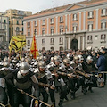 Archibugieri Trombonieri di Cava: successo alla sfilata di abiti d’epoca al Maschio Angioino di Napoli