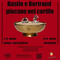 "Basile e Bertrand giocano nel cortile"