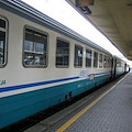 Caos alla stazione di Battipaglia: dimentica i figli in stazione e tira il freno del treno 