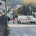 Cava, paura a Santa Lucia: furgoncino resta bloccato in passaggio a livello