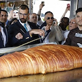 Napoli, realizzata la sfogliatella più grande del mondo 