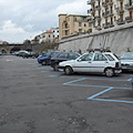 Parcheggi, pizzo violento