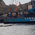 Positano. Recuperato il relitto della barca affondata a Li Galli /Foto