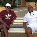 Samuel L. Jackson e Magic Johnson scambiati per migranti, la foto e il “meme” diventati esperimento sociale