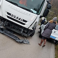 Tramonti, altro incidente sulla strada della vergogna. Non se ne può più [FOTO]