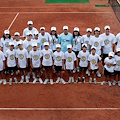 "Tutti in campo" con la scuola di tennis