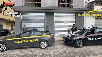 Battipaglia, permessi illegittimi per costruire palazzi: sequestrati 2 immobili, indagati funzionari comunali 