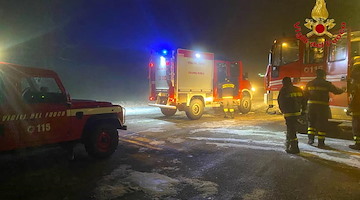 Bloccati sulla neve con la loro auto: quattro giovani salernitani salvati sul monte Terminio 