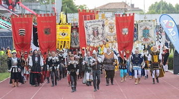 Cava de' Tirreni: il Ministero della Cultura premia l’Associazione Trombonieri, Sbandieratori e Cavalieri