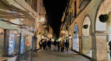 Donne aggredite a Cava de’ Tirreni: Fratelli d’Italia chiede interventi immediati per la sicurezza dei cittadini