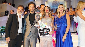 Miss Sud 2023, vince la 18enne Helene Ruggiero di Agropoli: «Dedico questa vittoria a mia madre, il mio motore»