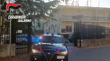 Rete di spaccio nel Cilento: due pusher ai domiciliari