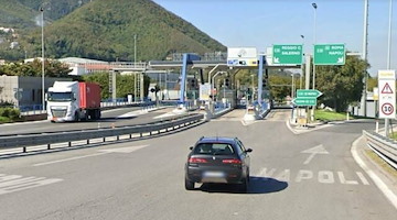 Ridotta la chiusura al casello autostradale Cava de' Tirreni - Salerno 