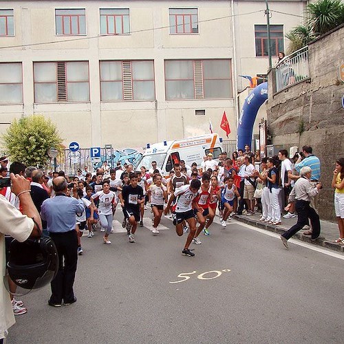 Parte la gara per gli studenti...