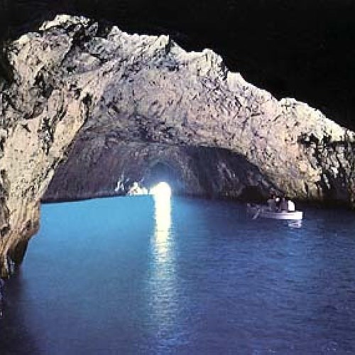 La Grotta dello Smeraldo