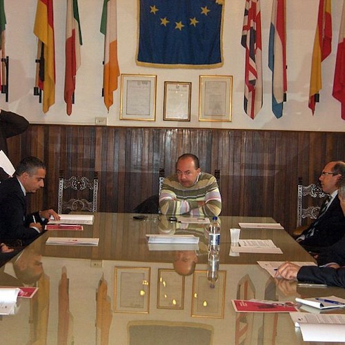 La conferenza stampa a Palazzo