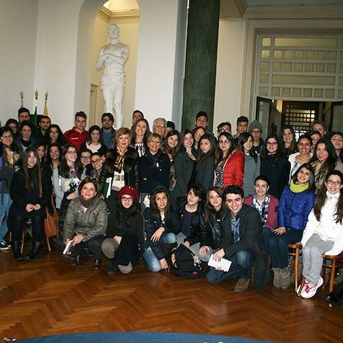 Foto di gruppo a Palazzo di Città