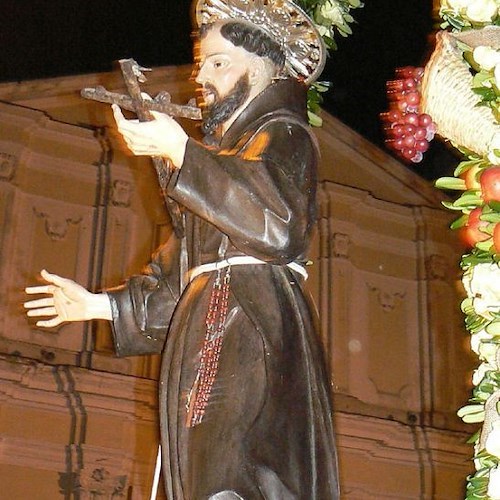 La statua di San Francesco