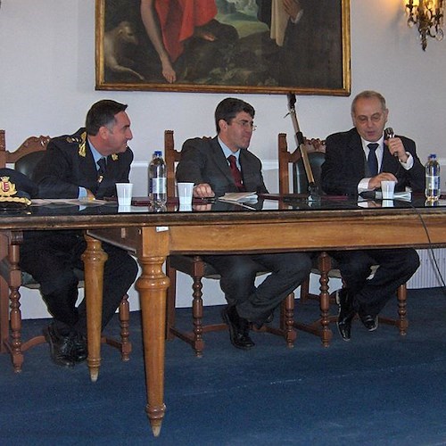 La conferenza stampa a Palazzo di Città