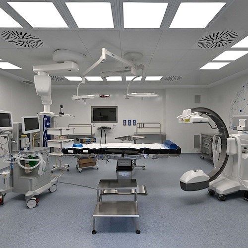 Ospedale di Nocera: inaugurate sale operatorie di altissima tecnologia e il robot Da Vinci<br />&copy; Vincenzo De Luca