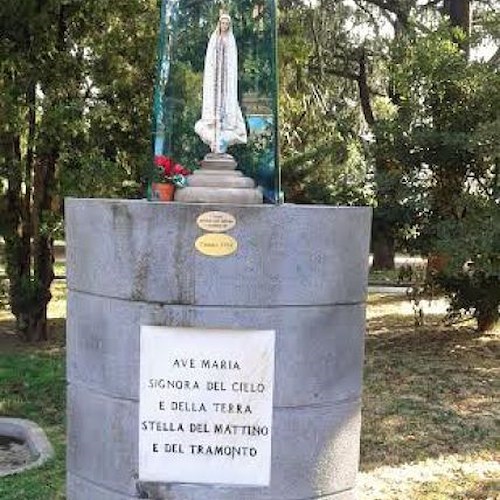 La statua della Madonnina ora...