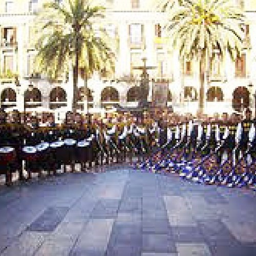 Gli Sbandieratori delle Torri Metelliane a Barcellona