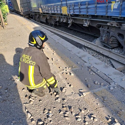 Treno con merci pericolose esce dai binari<br />&copy; Vigili del fuoco