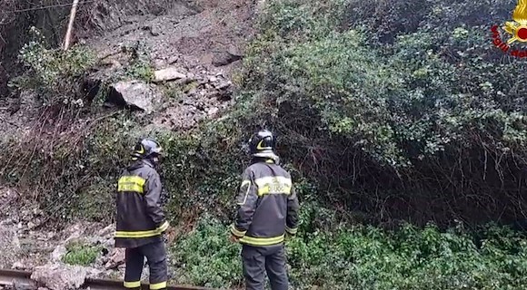 RFI: slitta il ritorno dei treni tra Nocera Inferiore e Salerno (via Cava dei Tirreni)